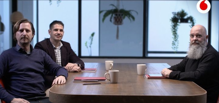 Cómo gestionar la comunicación con clientes extranjeros como autónomo