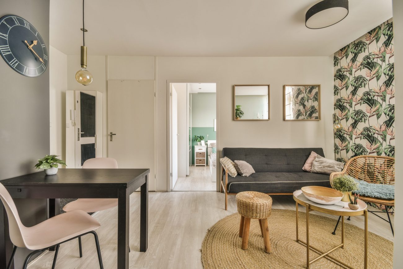 Vender un piso en Valencia sin agencia: pasos, costes y errores que debes evitar